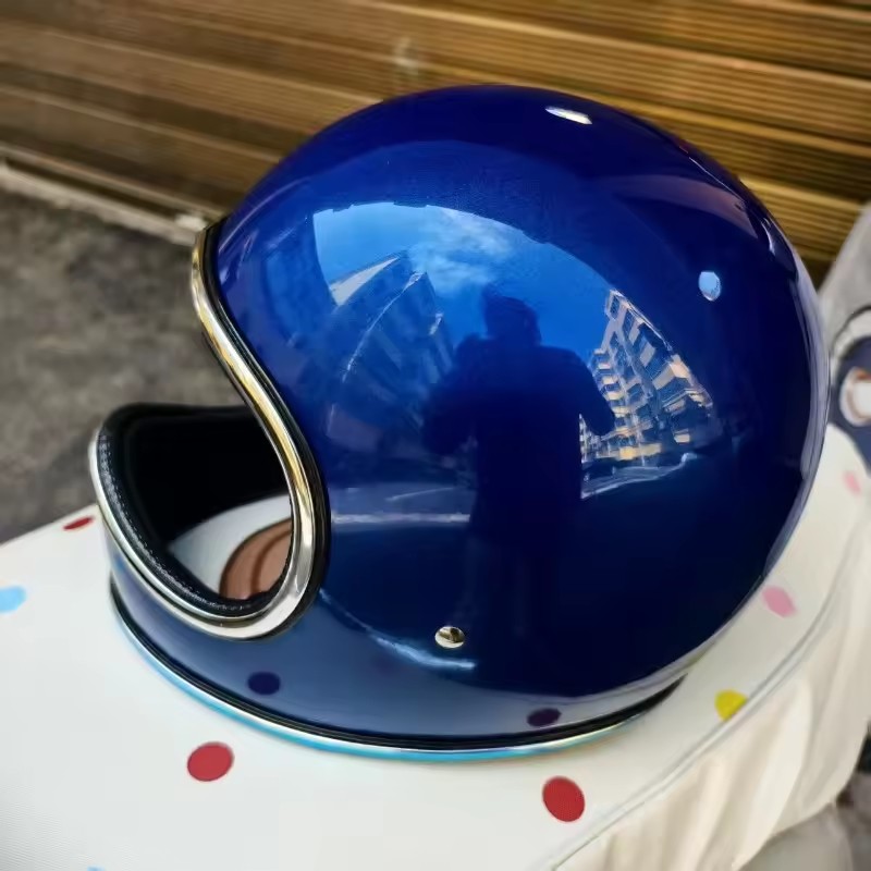 خوذة دراجة نارية بتصميم كوري ي - مراجعة Motorcycle Gear Japan وسعره