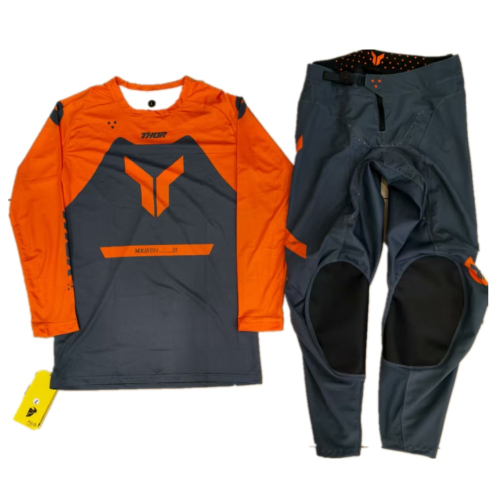 طقم معدات سباق الدراجات الناري - مراجعة Motorcycle Gear Full Set وسعره